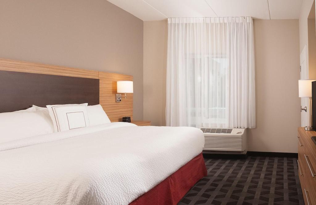 TownePlace Suites Charleston Airport/Convention C
