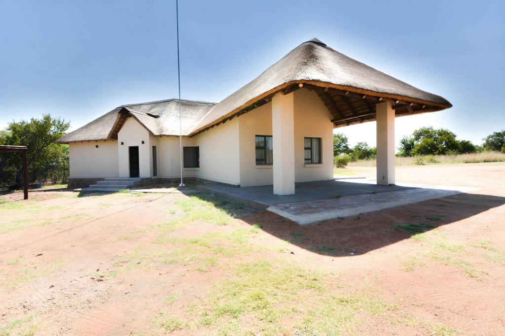 Protea Zebula Lodge - General view