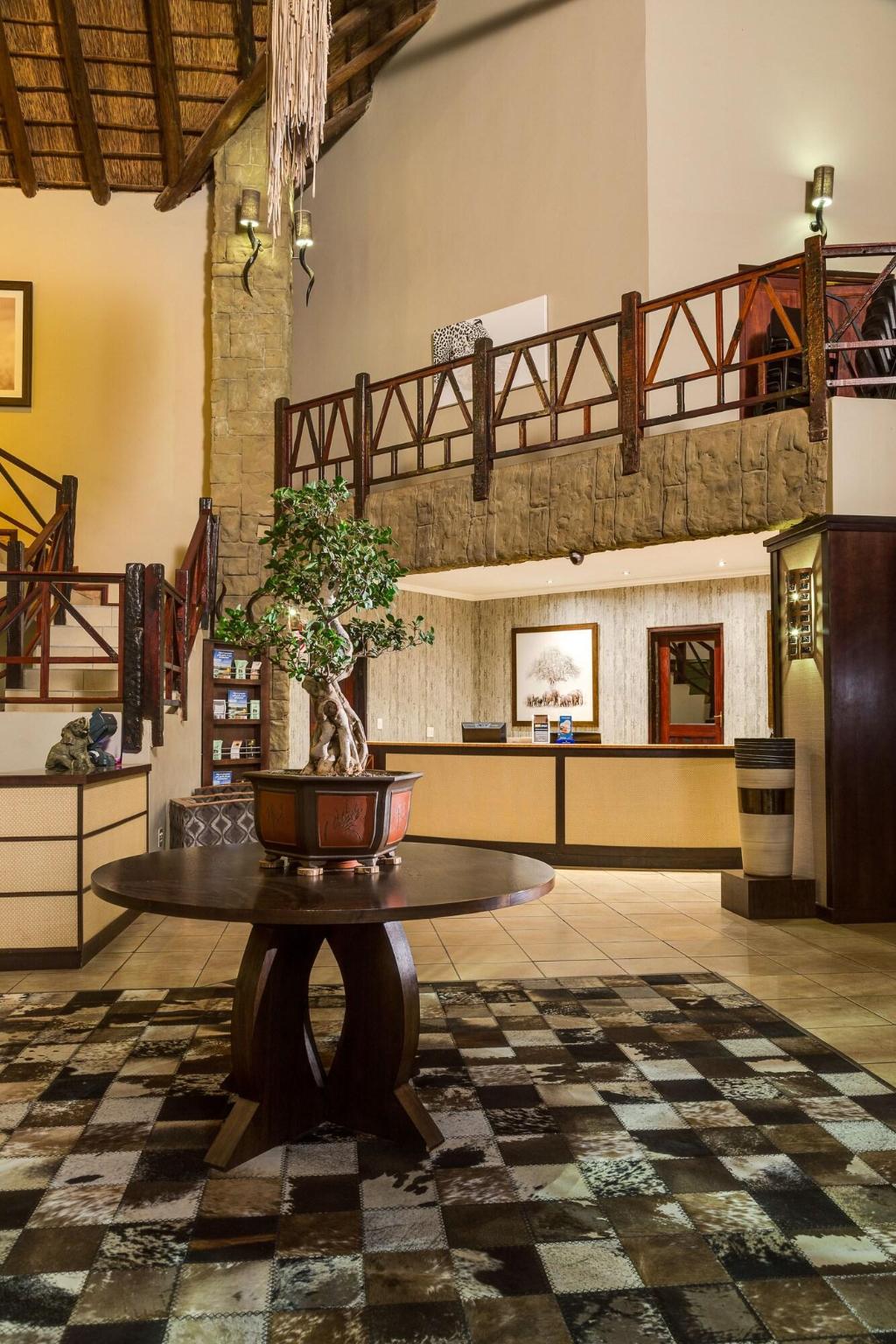 Protea Zebula Lodge - Lobby