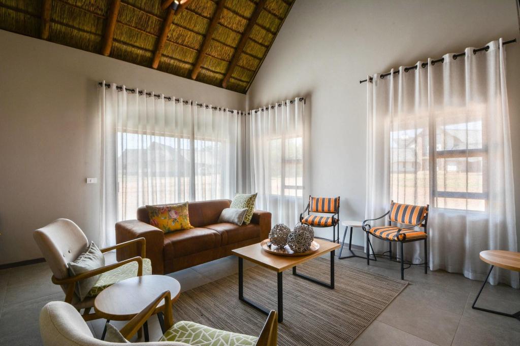 Protea Zebula Lodge - Lobby