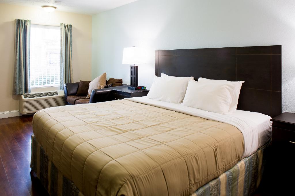 Southern Oaks Inn