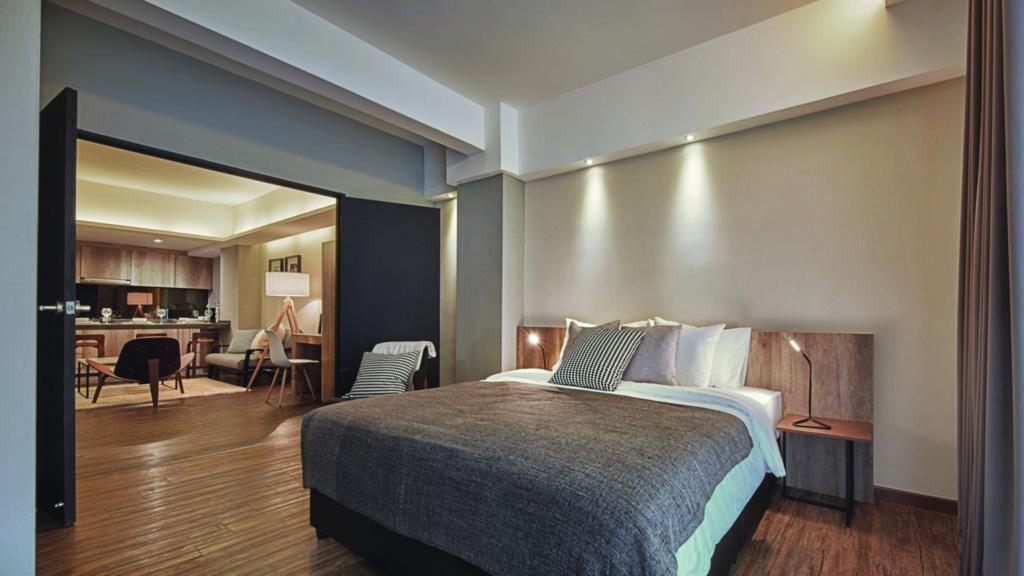 Tropics Eight Suites