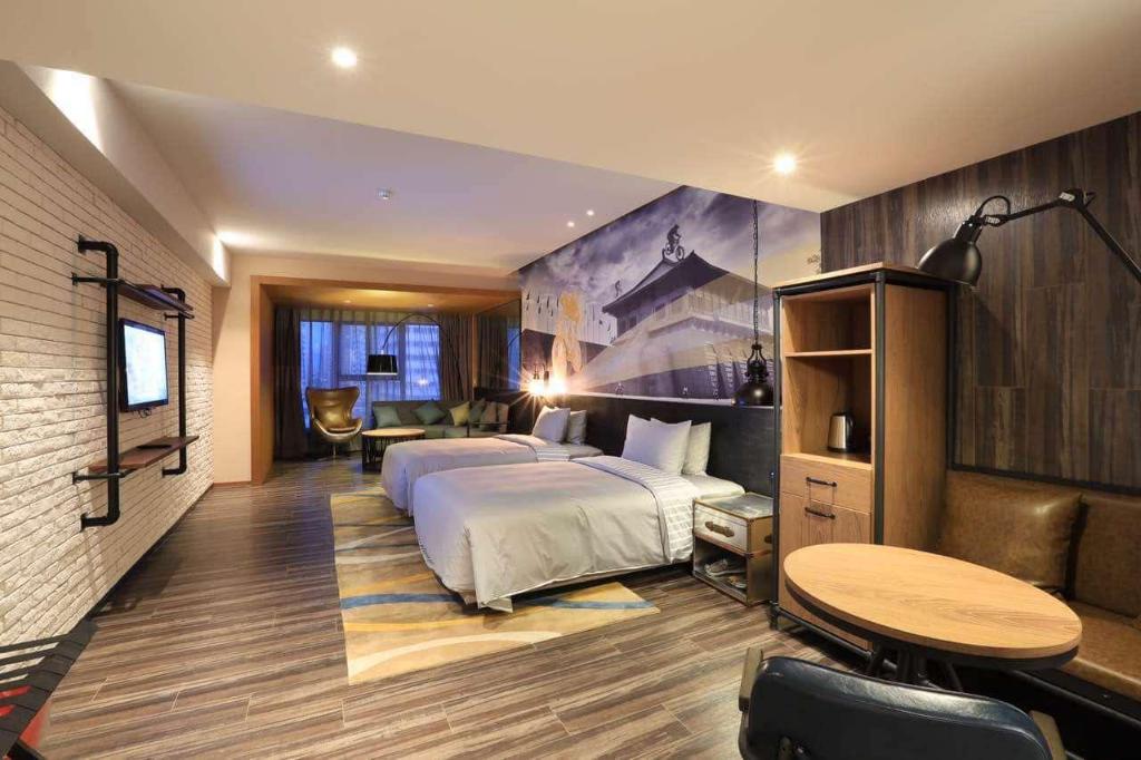 TRYP Xian