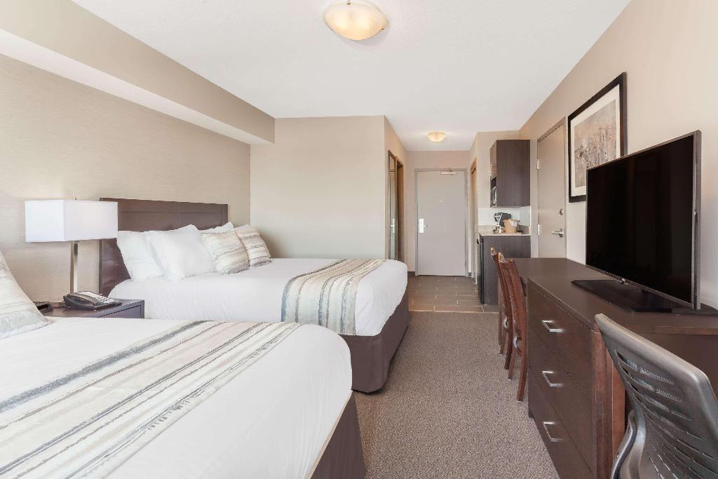 Ramada by Wyndham Grassland