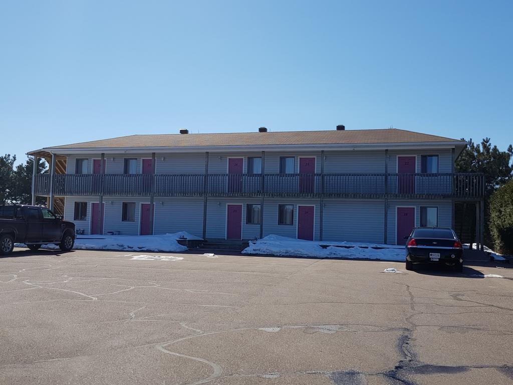 Knights Inn Pembroke