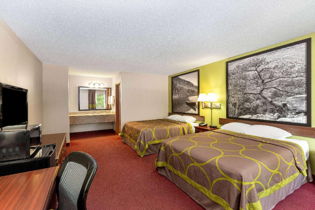 Super 8 by Wyndham Eureka Springs
