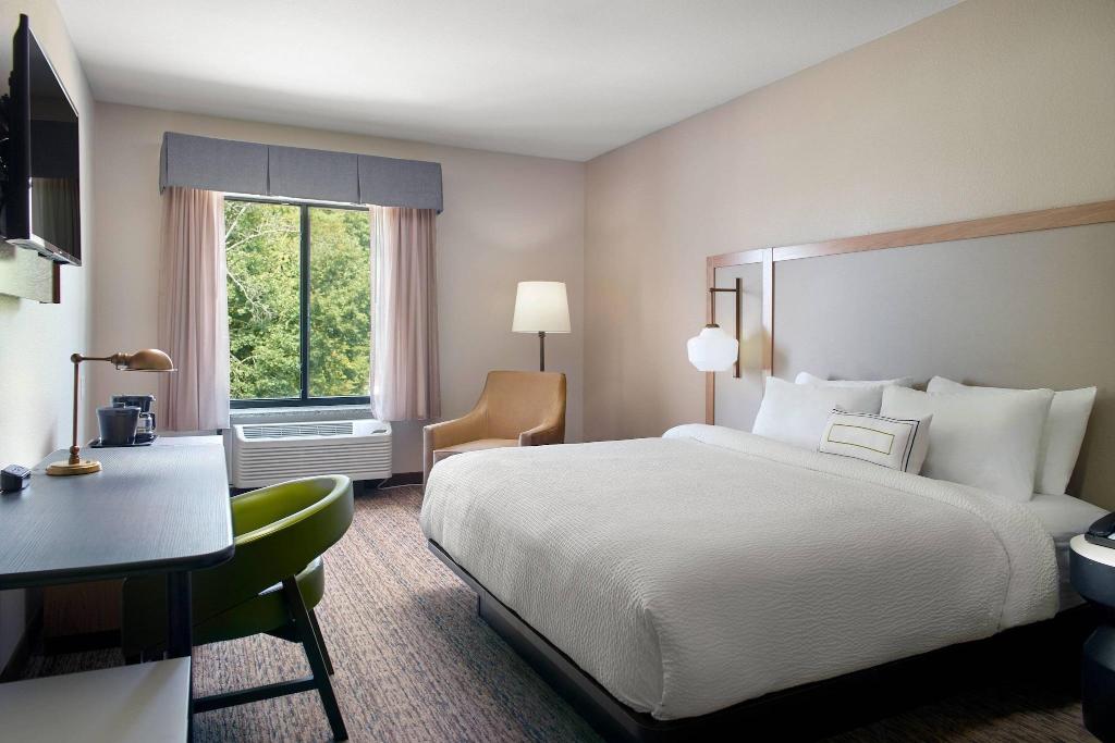 Fairfield Inn & Suites Asheville Airport/Fletcher