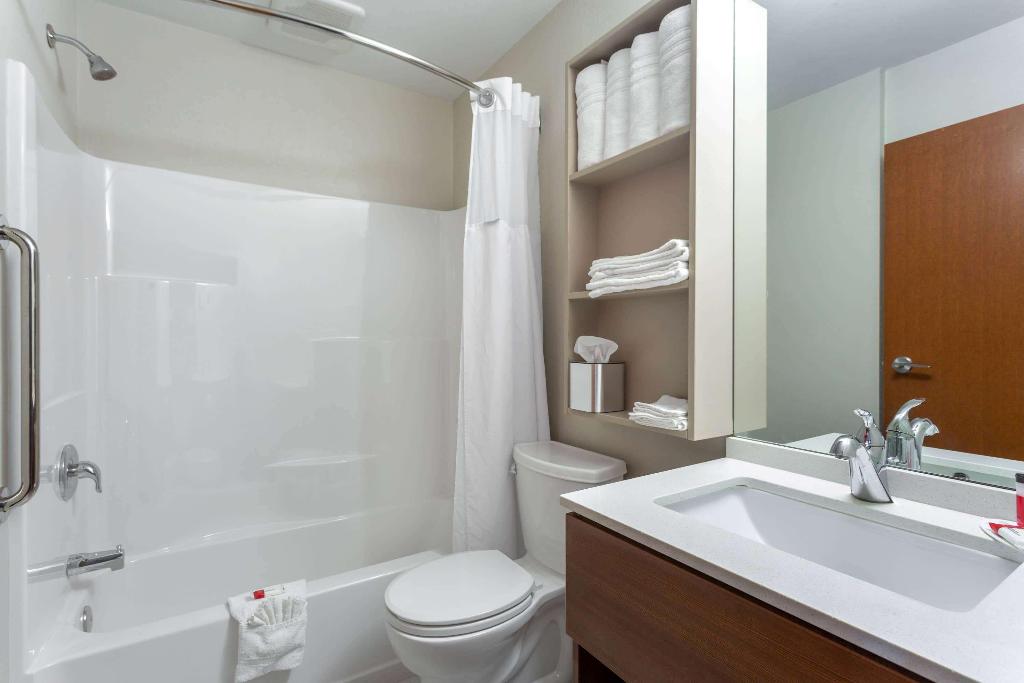 Microtel Inn & Suites By Wyndham Niagara Falls