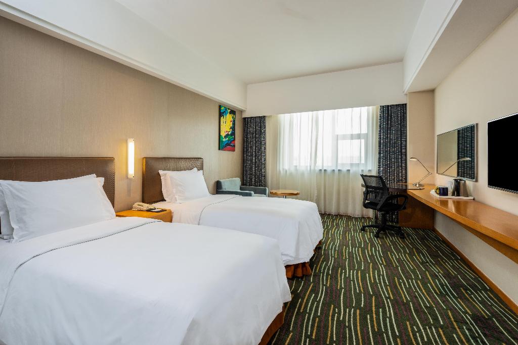Holiday Inn Express Shanghai New Jinqiao