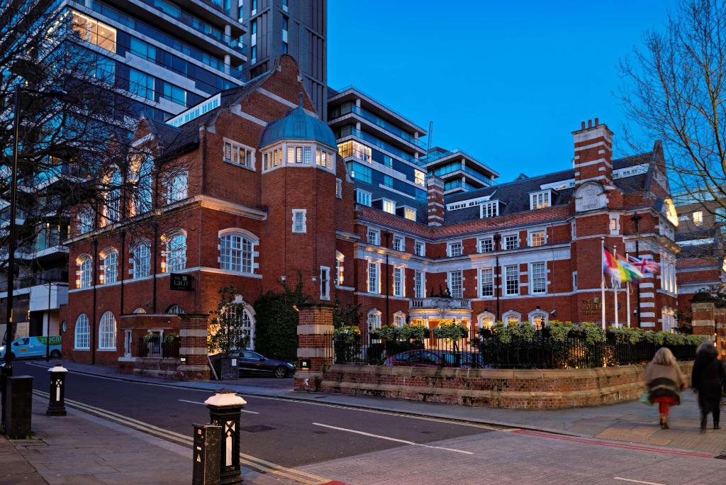 The Lalit London photo 92