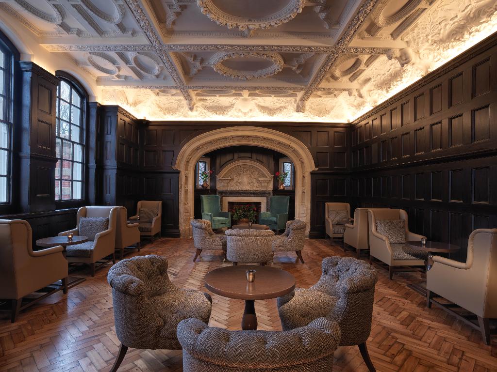 The Lalit London photo 18