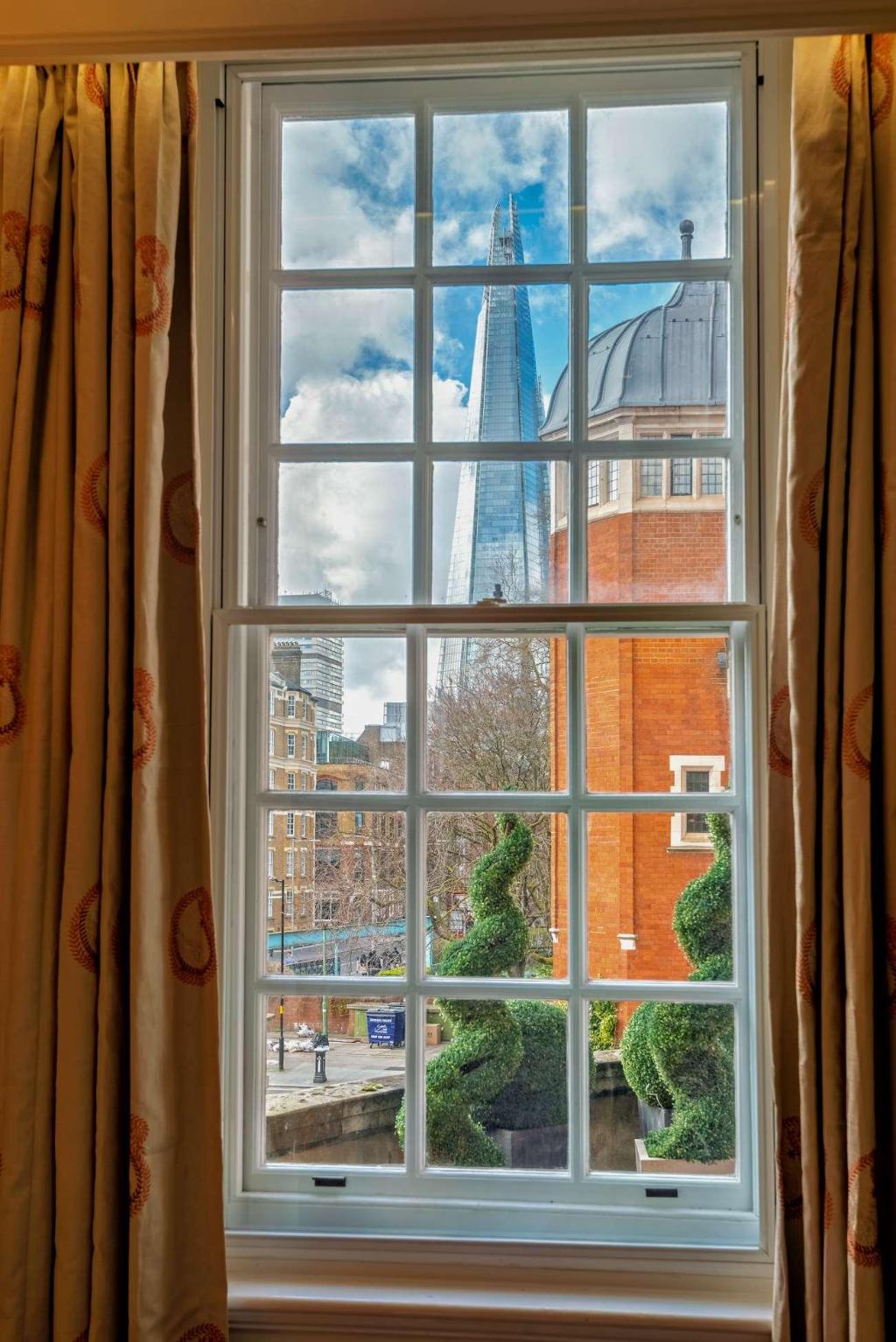 The Lalit London photo 52