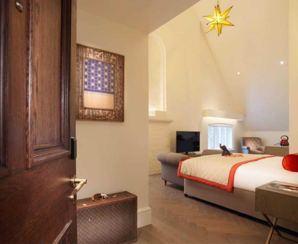The Lalit London photo 73