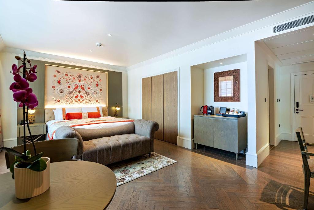 The Lalit London photo 56