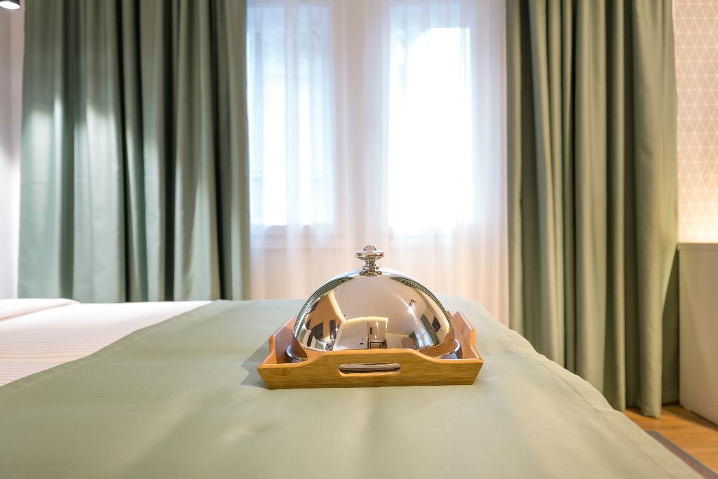 Hotel Capital