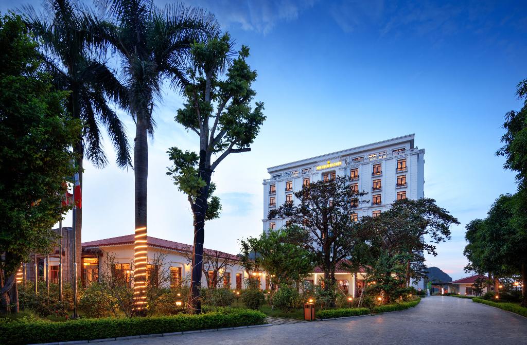 hotel-thumb