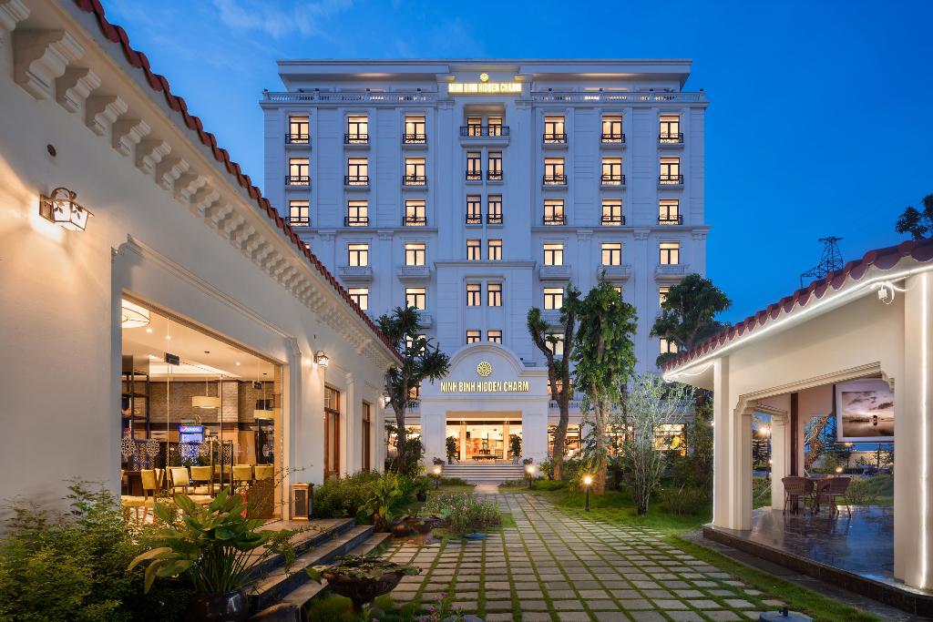 hotel-thumb