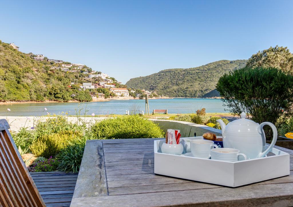 Amanzi Island Lodge