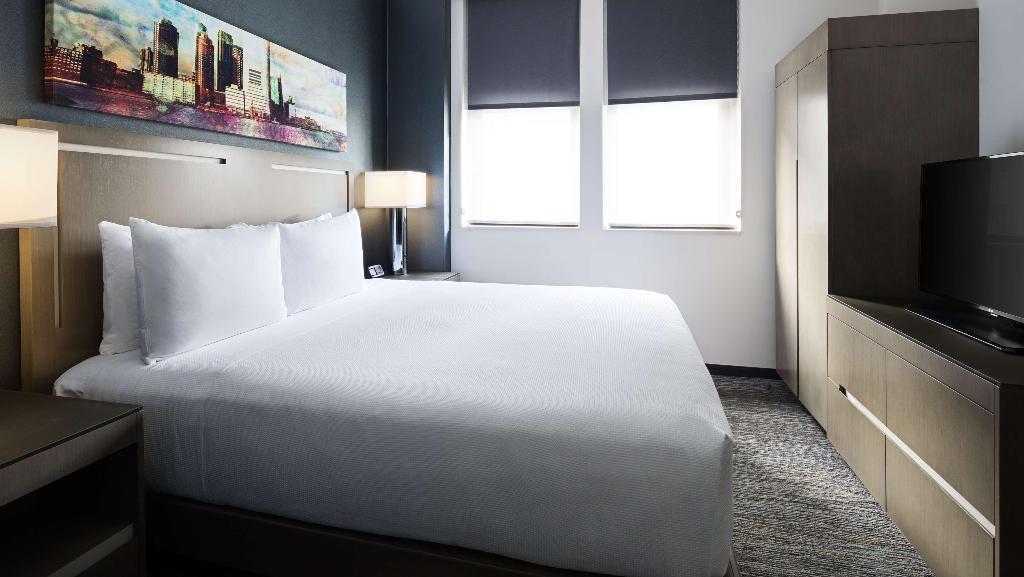 Hyatt House Jersey City Hotel