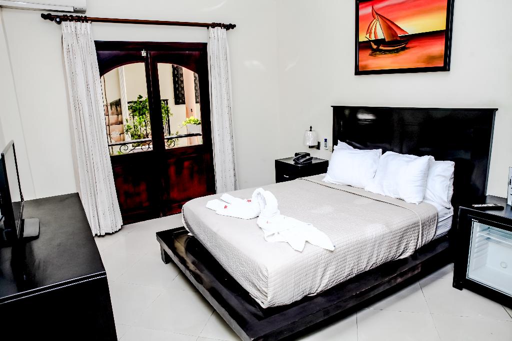 Hotel Mt Plaza Brisas De Bavaro