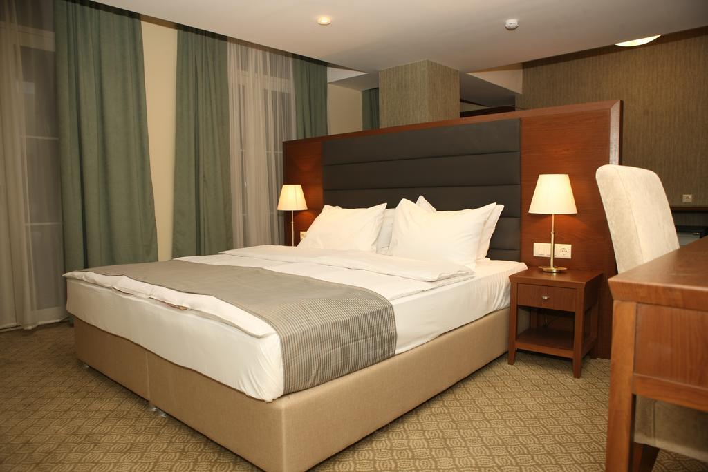 A5 Hotel