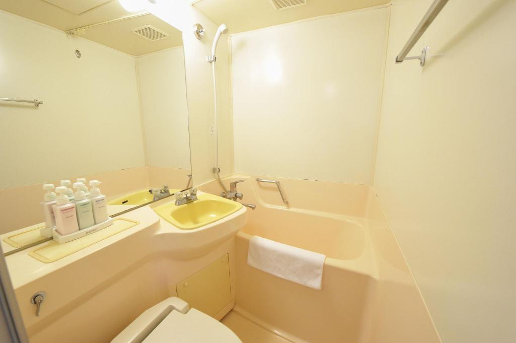Kumejima Eef Beach Hotel