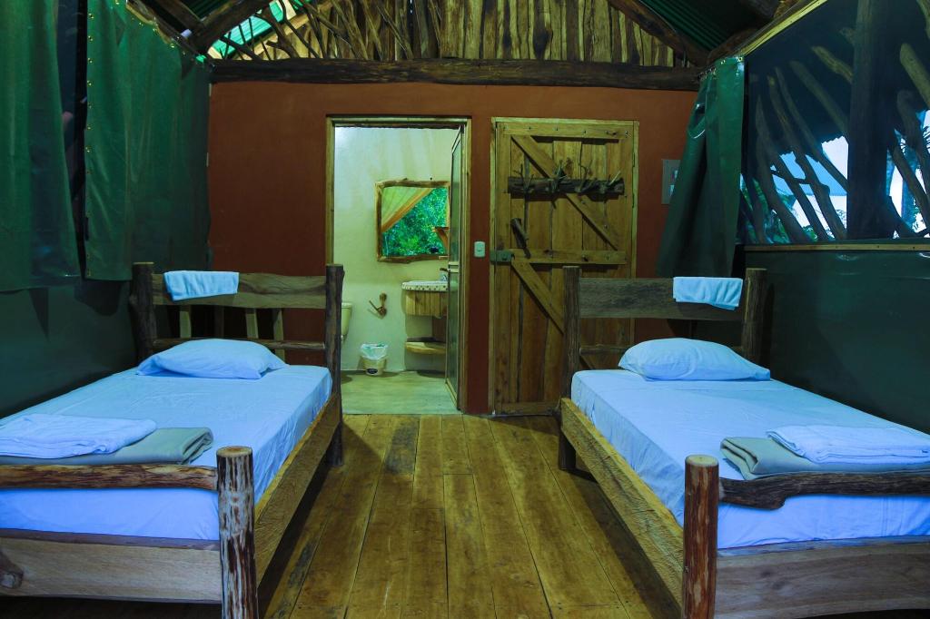 la tigra rainforest lodge