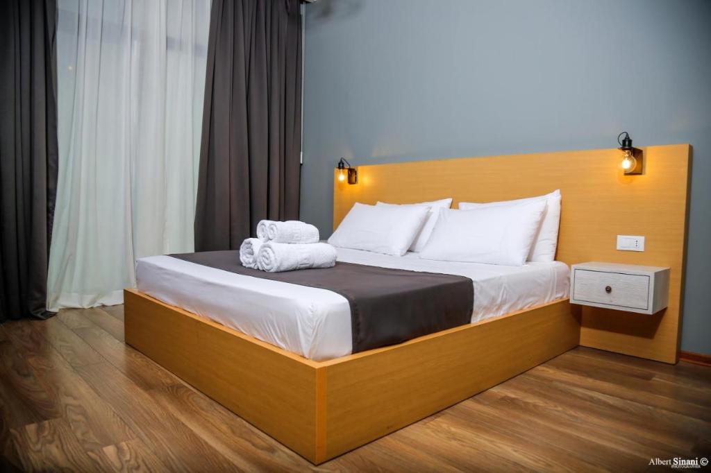Arc Hotel