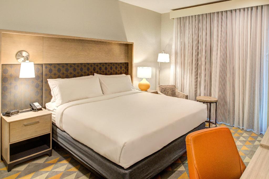 Holiday Inn Hotel & Sts Houston West - Katy Mills