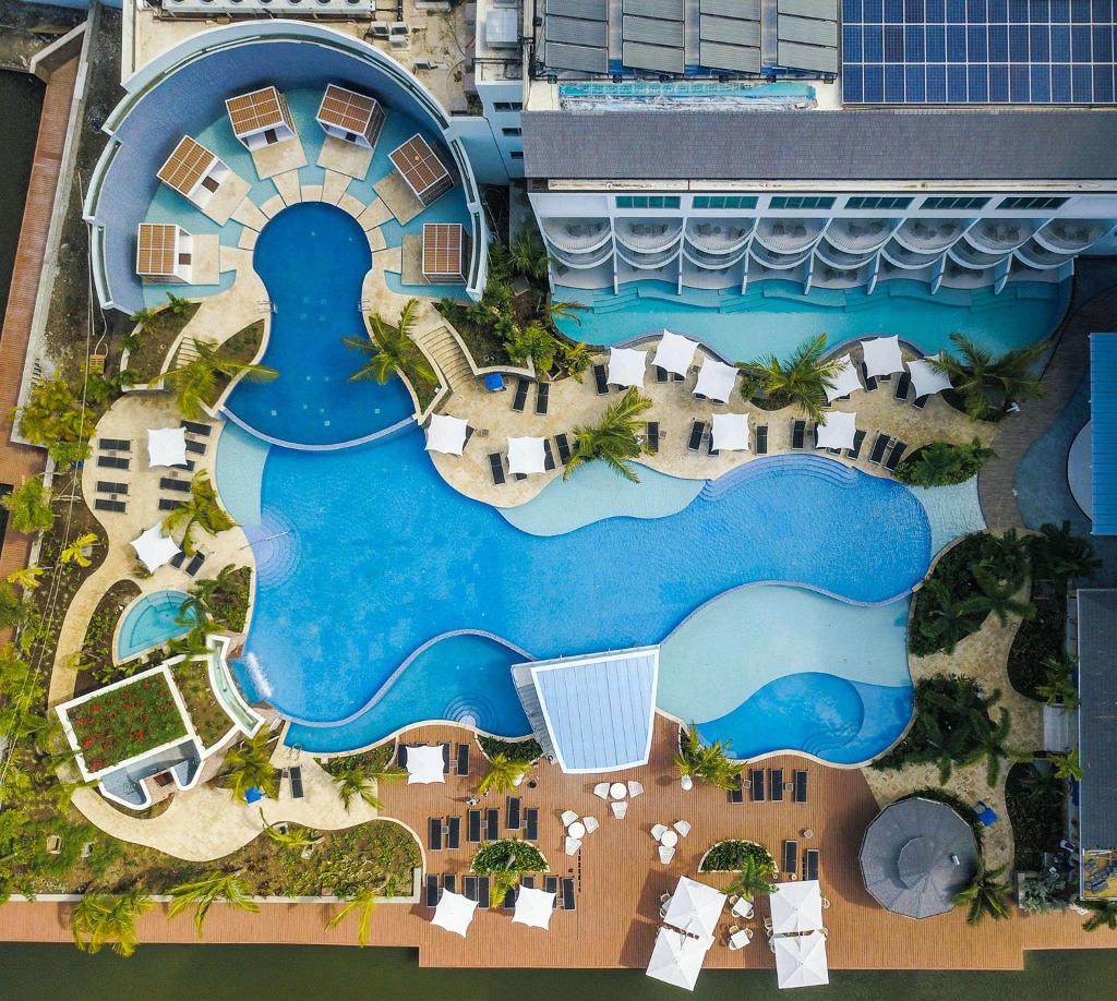 Harbor Club St. Lucia, Curio Collection by Hilton photo 12