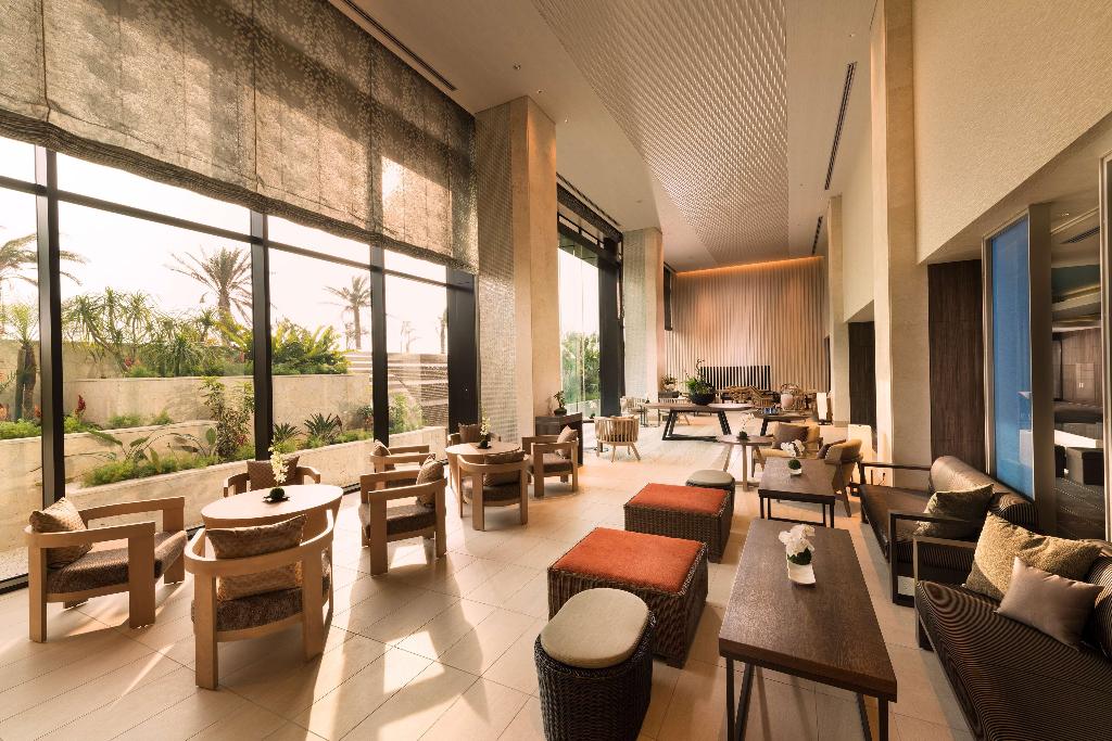 Doubletree By Hilton Okinawa Chatan Resort
