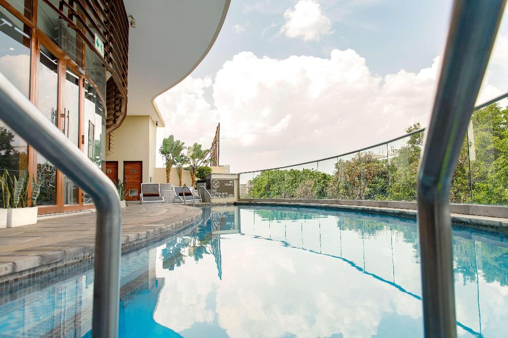 Hilton Garden Inn Society Business Park Lusaka - Pool