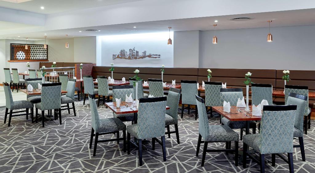Hilton Garden Inn Society Business Park Lusaka - Restaurant