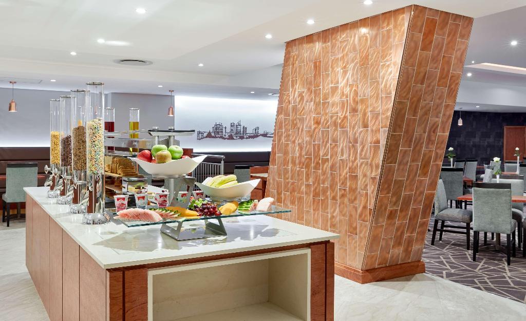 Hilton Garden Inn Society Business Park Lusaka - Restaurant