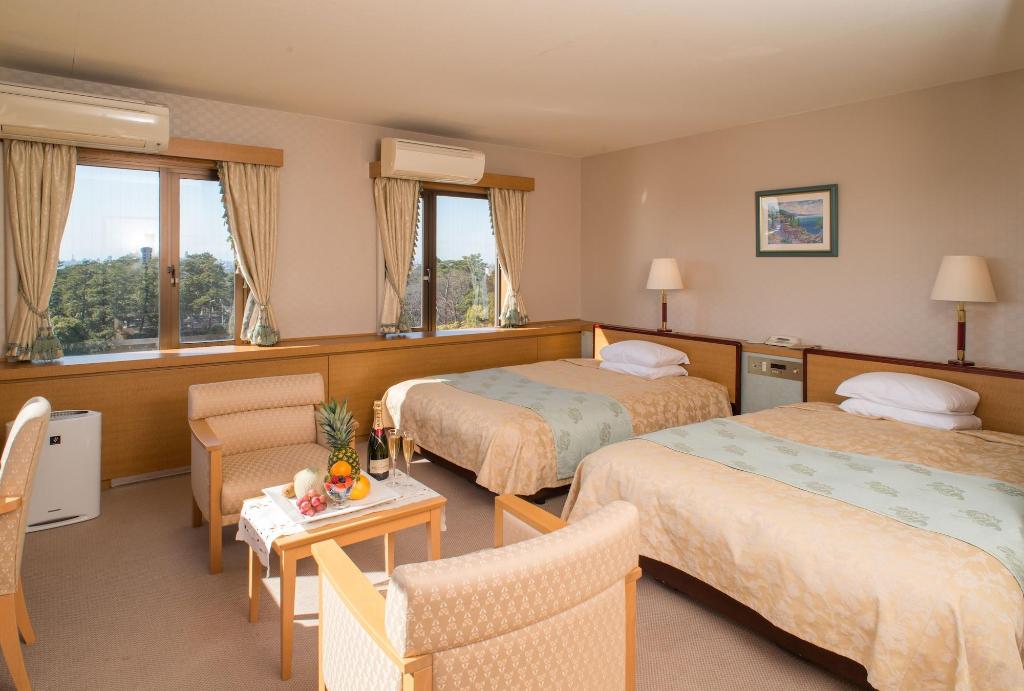 Okazaki New Grand Hotel