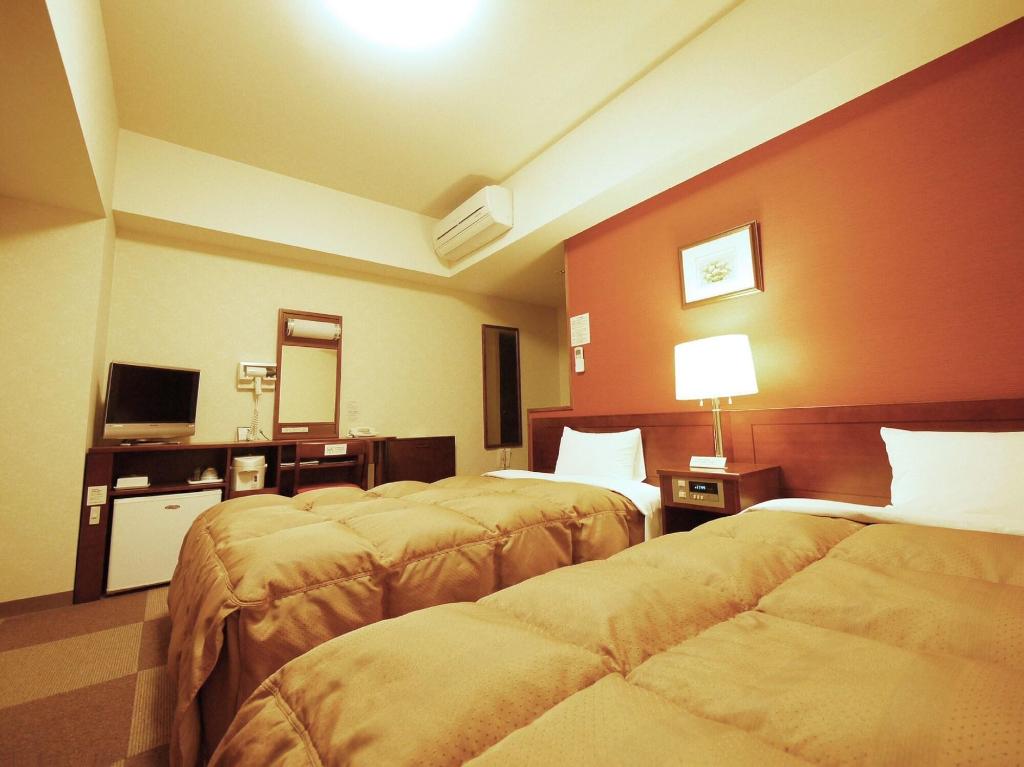 Route Inn Kameyama Inter
