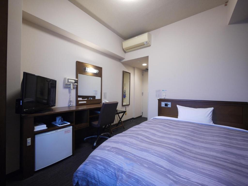 Hotel Route-Inn Sakaidekita Inter