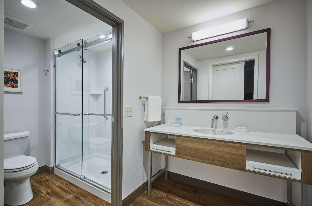 Hampton Inn & Suites Roseburg