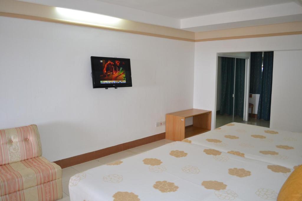 Paintsiwaa Wangara Apartments