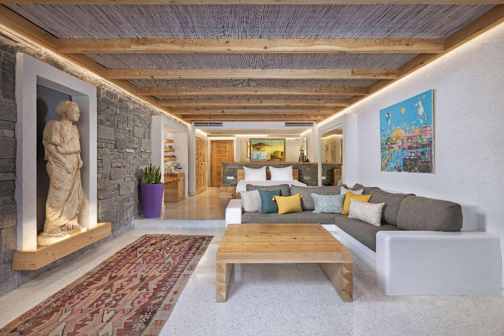 Titanic Luxury Collection Bodrum