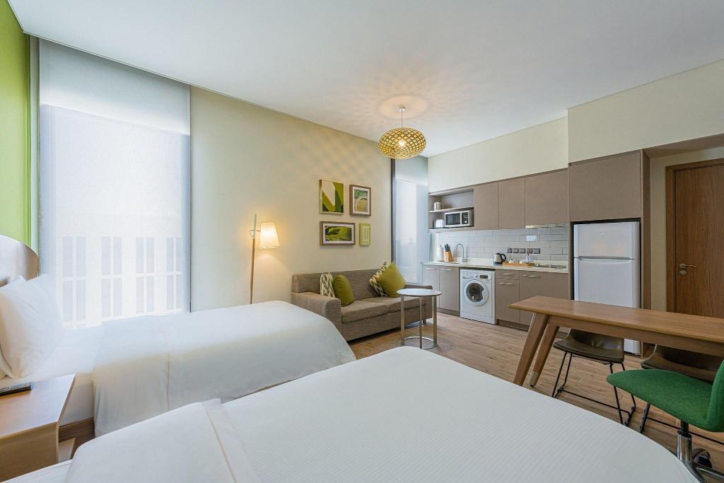 hotel-thumb