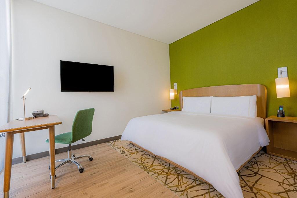 hotel-thumb