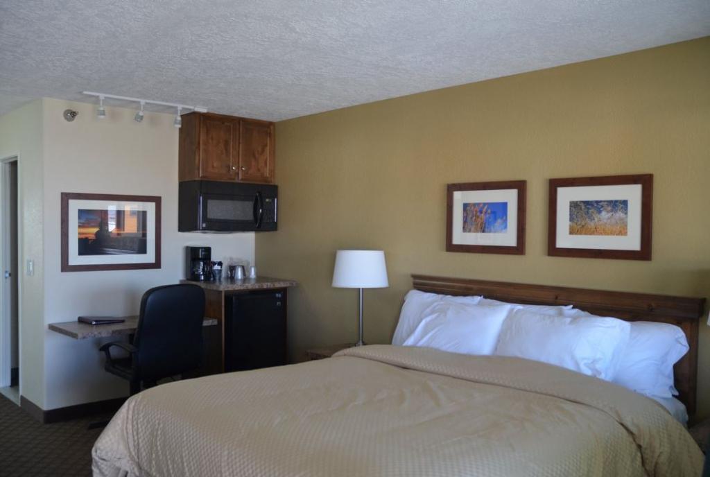 Rodeway Inn & Suites Battle Mountain North