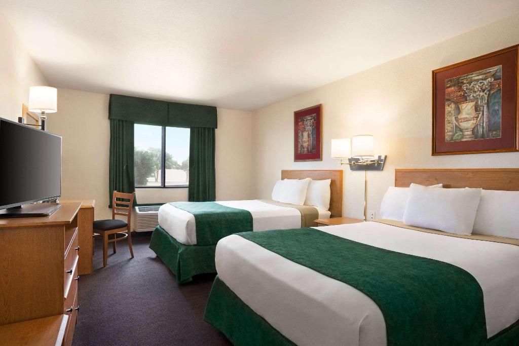 Travelodge by Wyndham Pecos