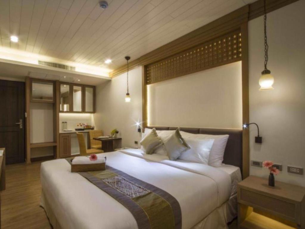 Maraya Hotel and Resort