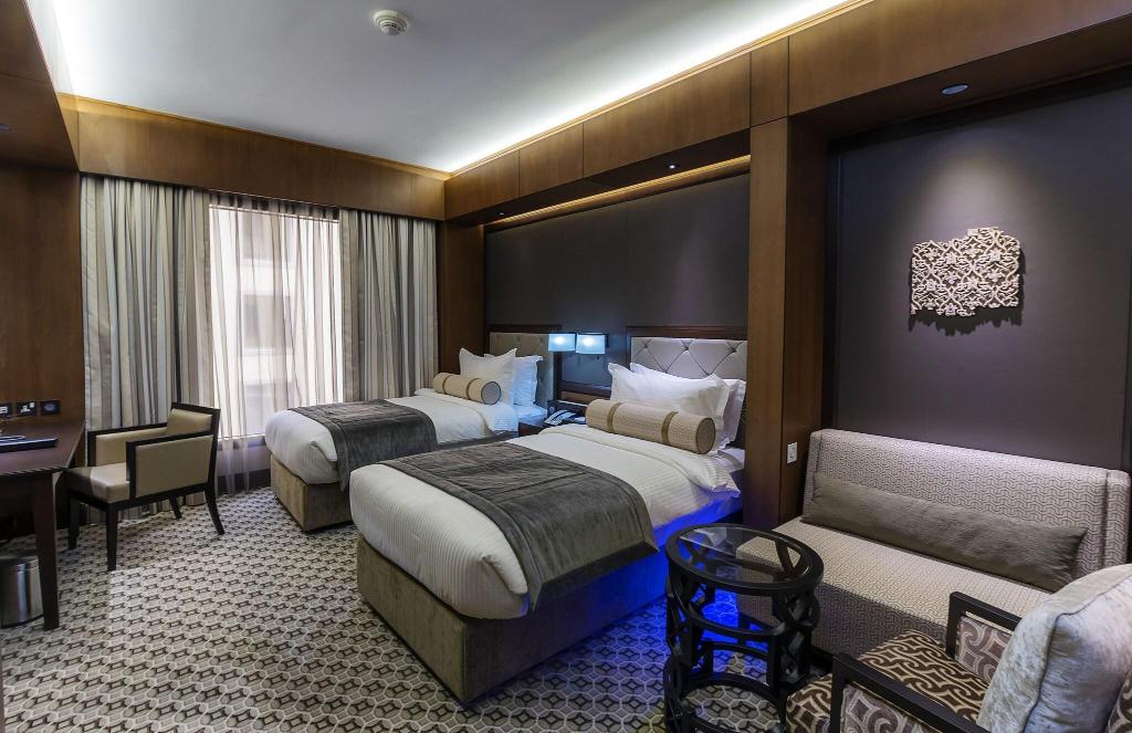 hotel-thumb
