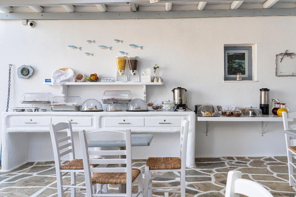 Iris Boutique Hotel