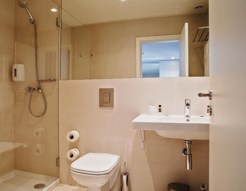Spot Family Suites