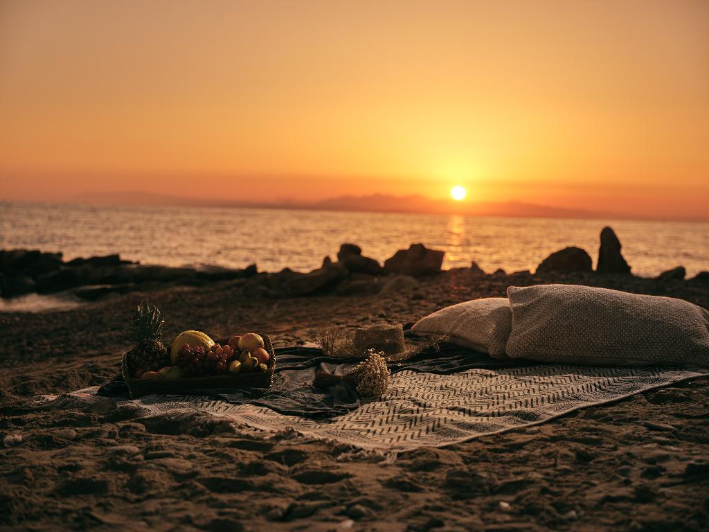 Cavo Orient Beach Hotel & Suites