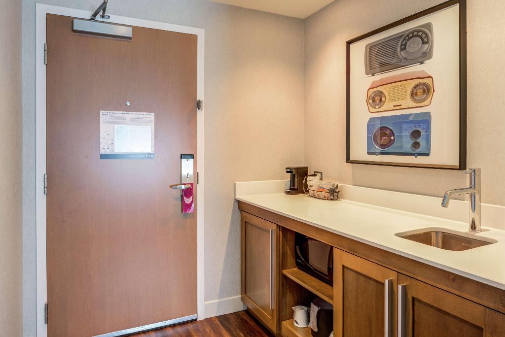 Hampton Inn Boston/Waltham